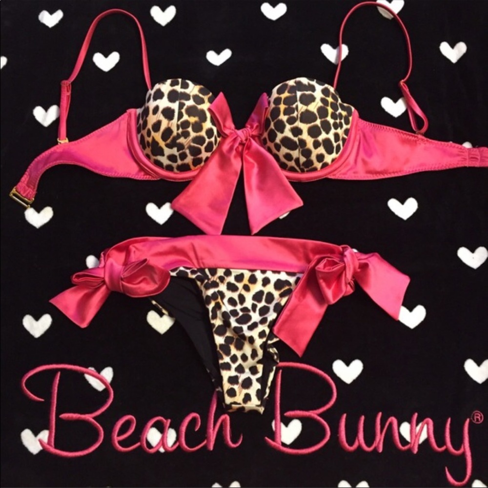 BB:Victoria’s Secret bikini top& beach bunny bott - Picture 15 of 15